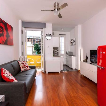 شقة Bright House In ميلان المظهر الخارجي الصورة